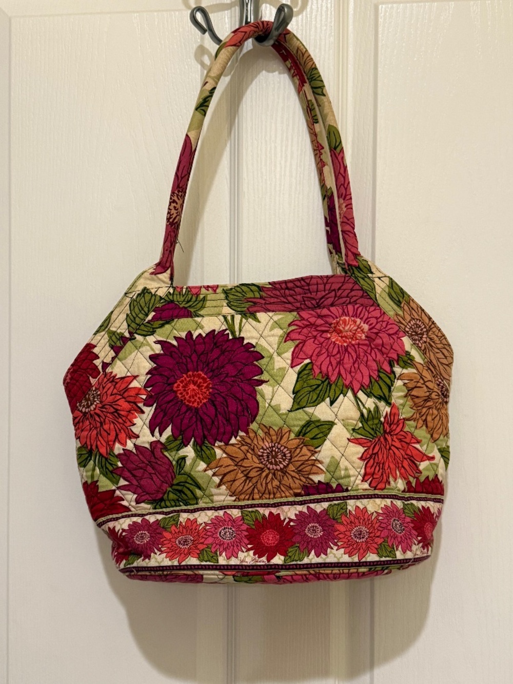 Vera Bradley Hello Dahlia! Tote Handbag